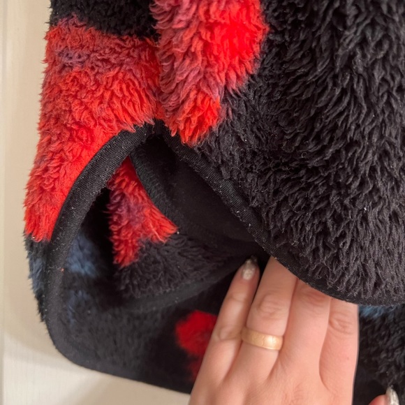 Lane Bryant Livi Active half zip black fleece rose floral jacket - size 14/16 - Picture 3 of 9